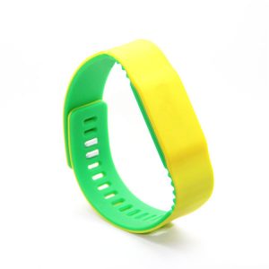 NFC Long Range Reading Ti2048 Waterproof Silicone RFID wristbands Payment Bracelet